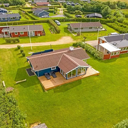Titta - 150m To The Fjord By Interhome