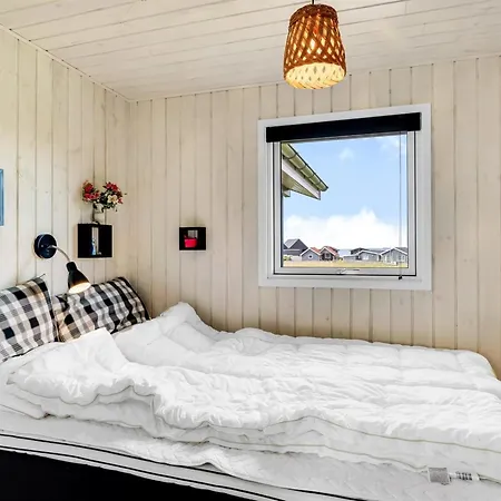 Titta - 150m To The Fjord By Interhome Vinderup